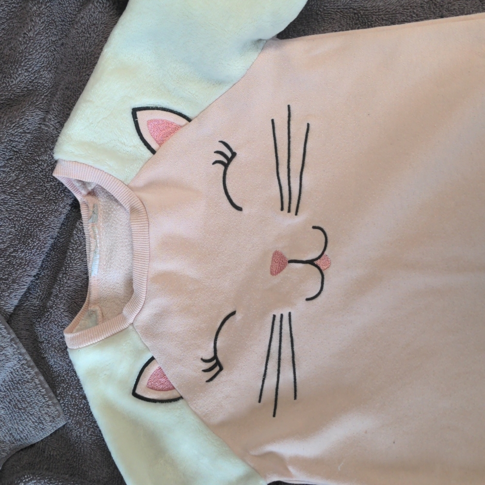 Kitty cat face sweater